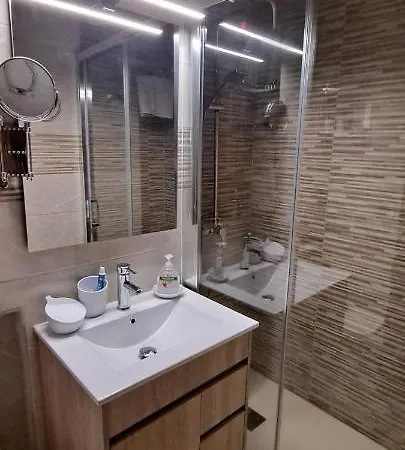 Apartamento Domus Josefae-apartamentos Turísticos Puerta De Aníbal